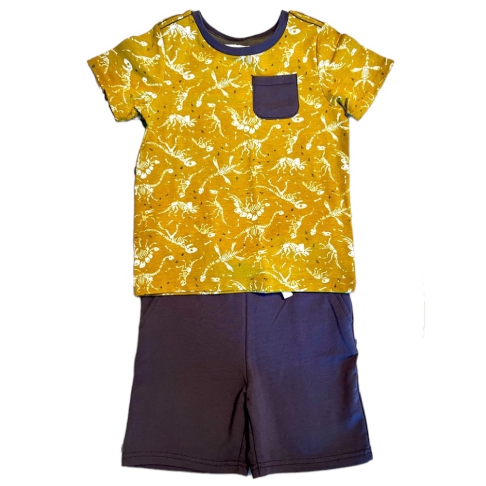 Tommy Bahama Dino Outfit.